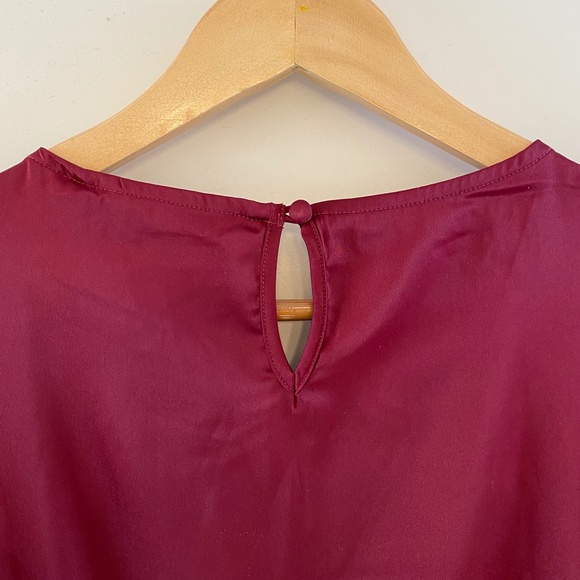 La Vie en Rose LUXURY EDITION Satin T-Shirt - Red Wine - Picture 10 of 11